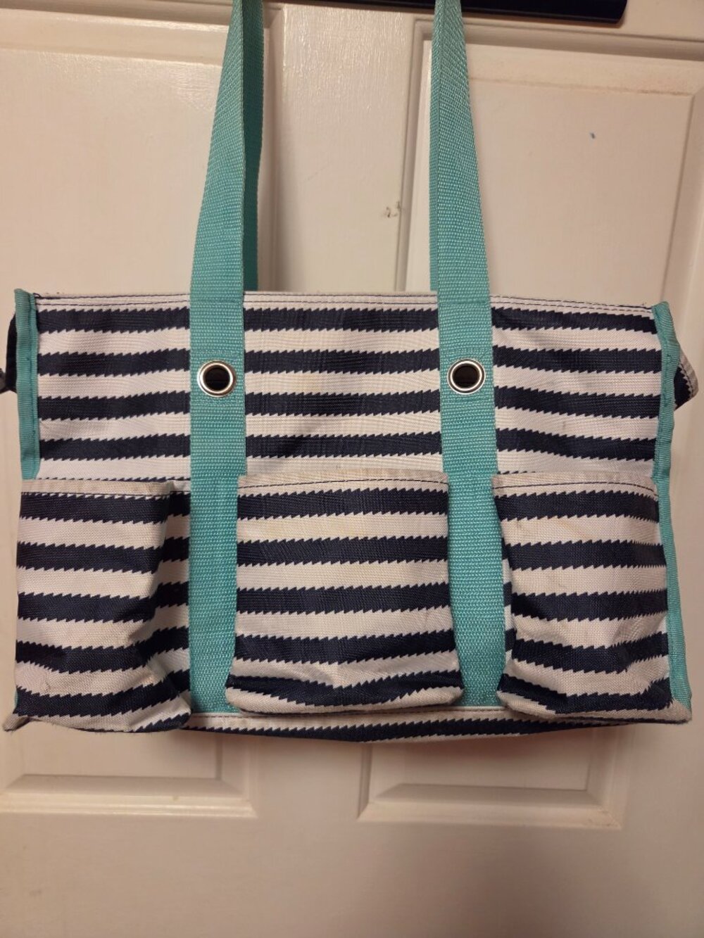 Thirty One Utility Tote. - Picture 2 of 9